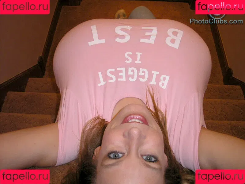Chelsea Charms Onlyfans Photo Gallery 