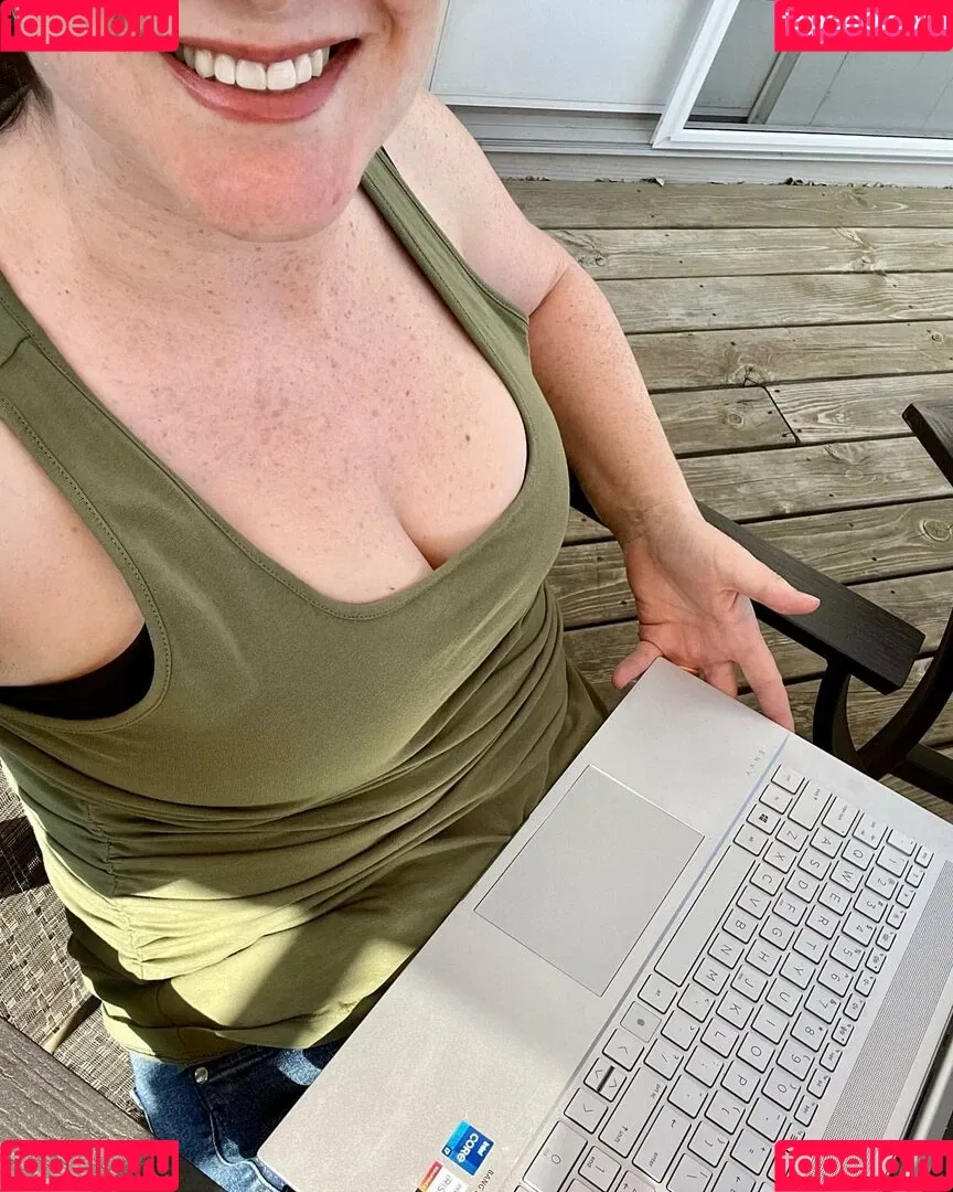 DarkerEris Onlyfans Photo Gallery 