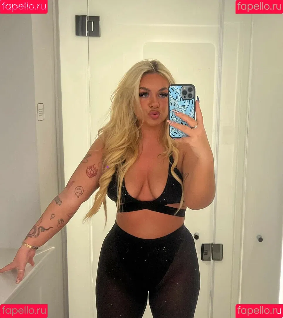 Beth Macdonald Onlyfans Photo Gallery 