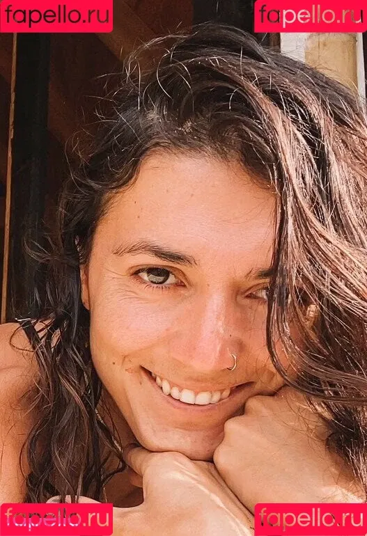 Karena Thompson Onlyfans Photo Gallery 