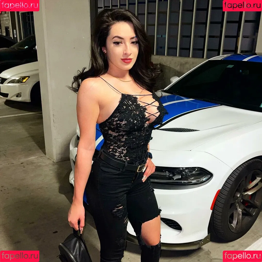 Mag.she Onlyfans Photo Gallery 