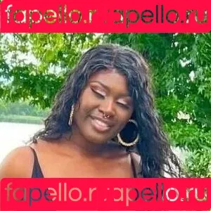 elleblack Onlyfans Photo Gallery 