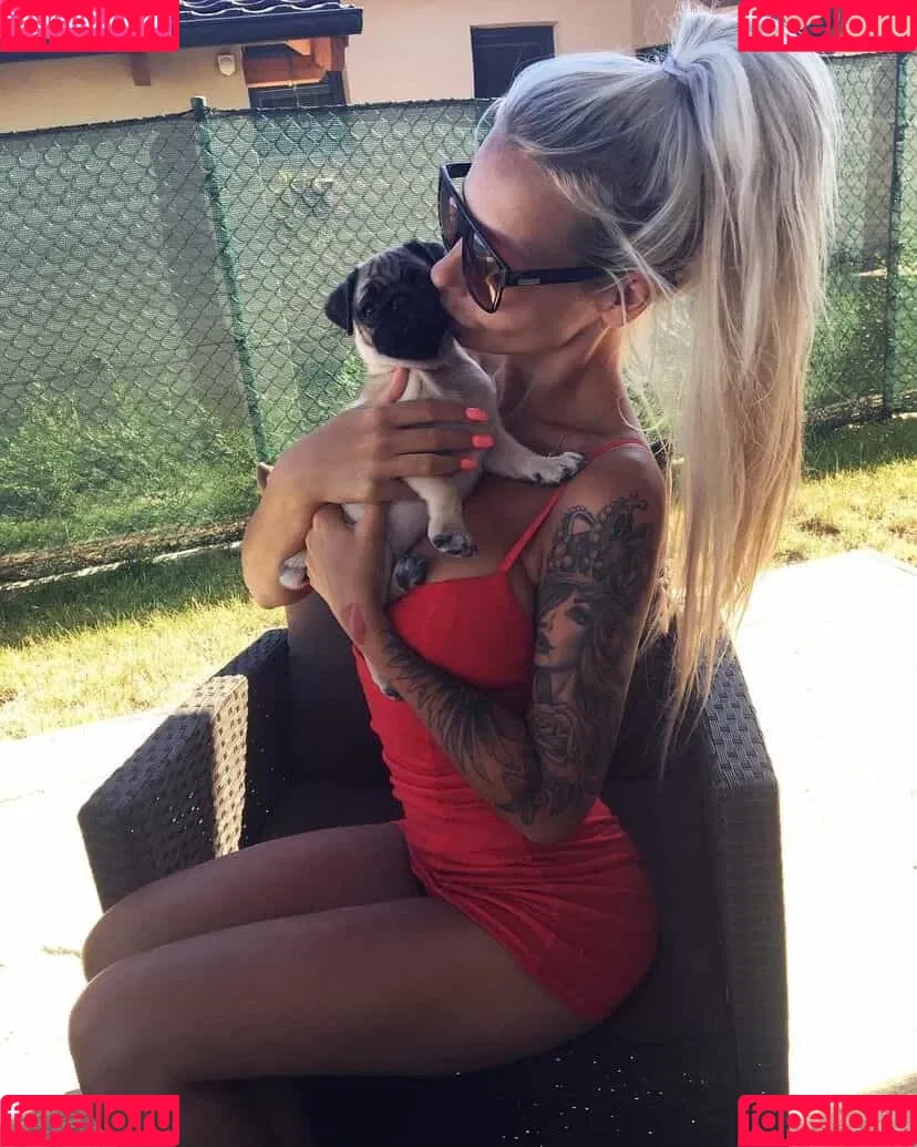 Nikola ihova Onlyfans Photo Gallery 