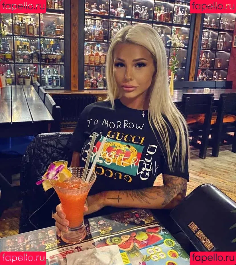 Nikola ihova Onlyfans Photo Gallery 