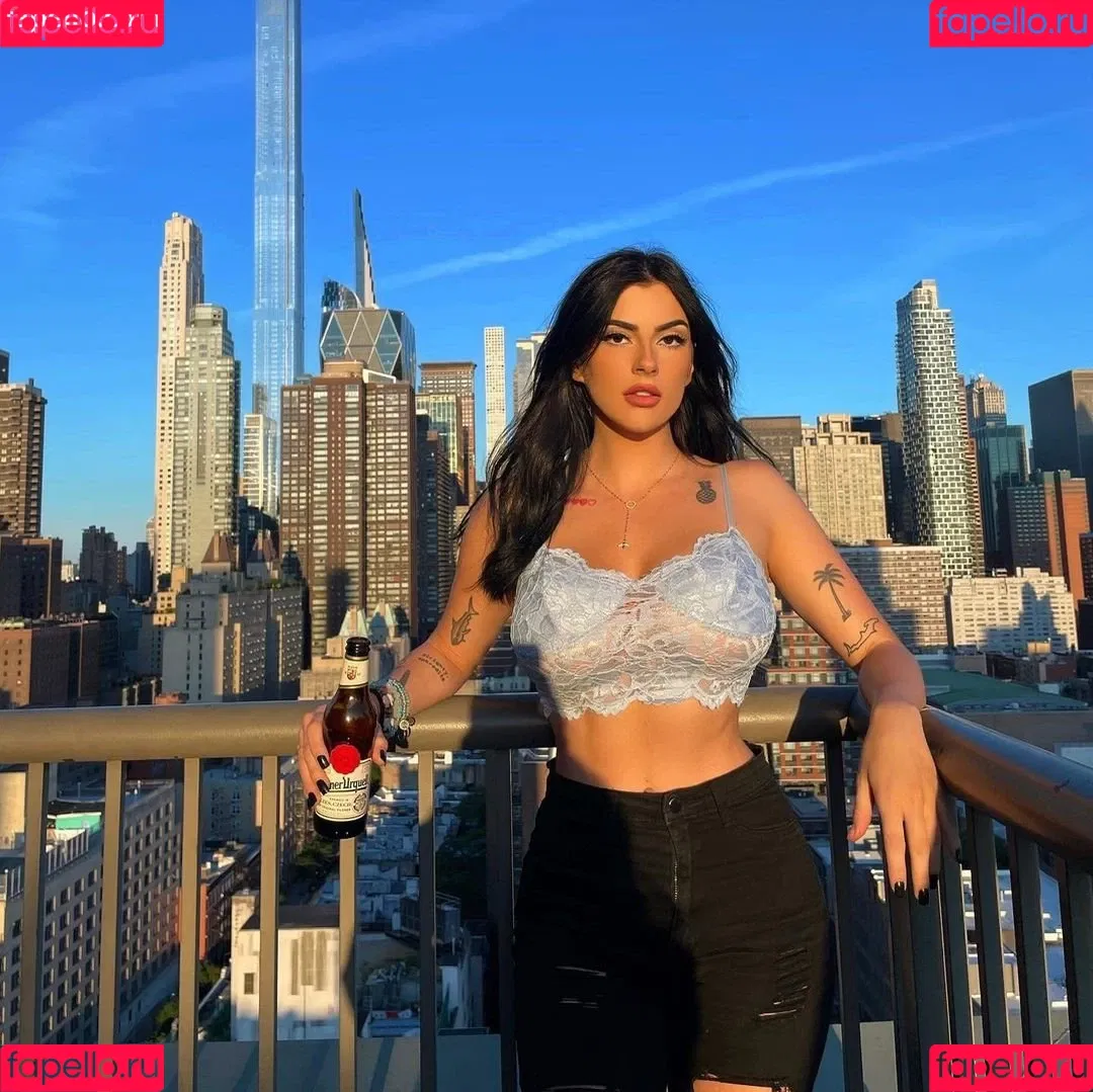 Kenna Vita Onlyfans Photo Gallery 
