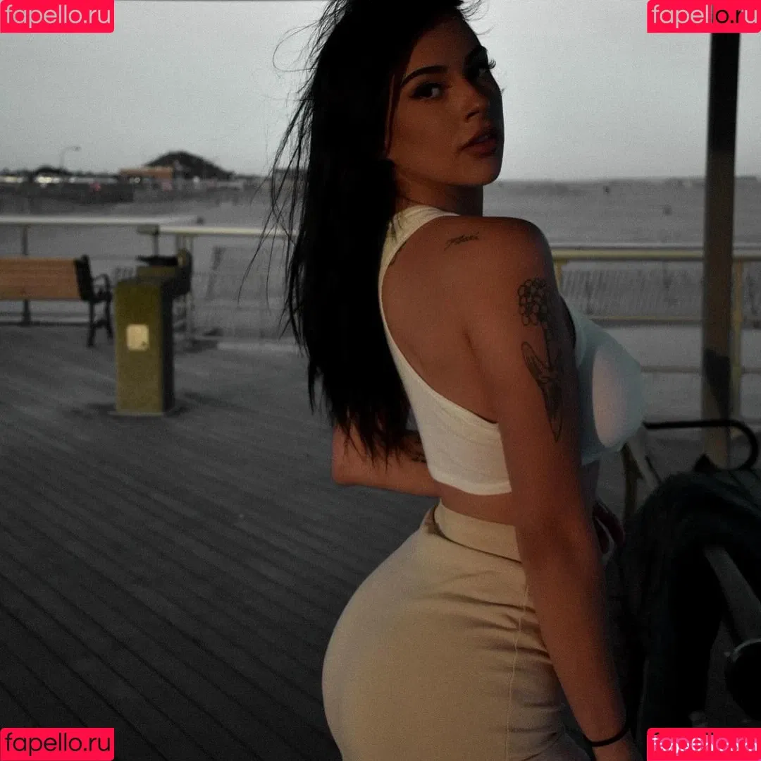Kenna Vita Onlyfans Photo Gallery 