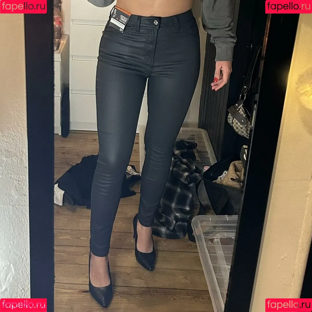 Hattie Vanneman Onlyfans Photo Gallery 