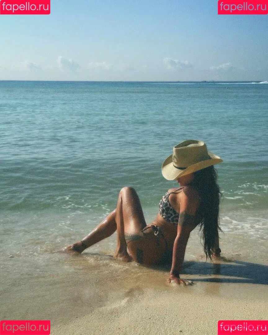 Florencia Pena Onlyfans Photo Gallery 