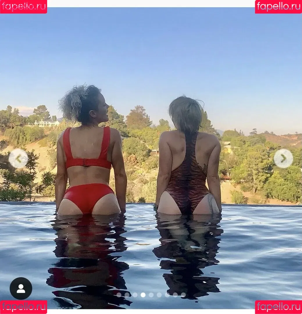Thea Ulrich Onlyfans Photo Gallery 