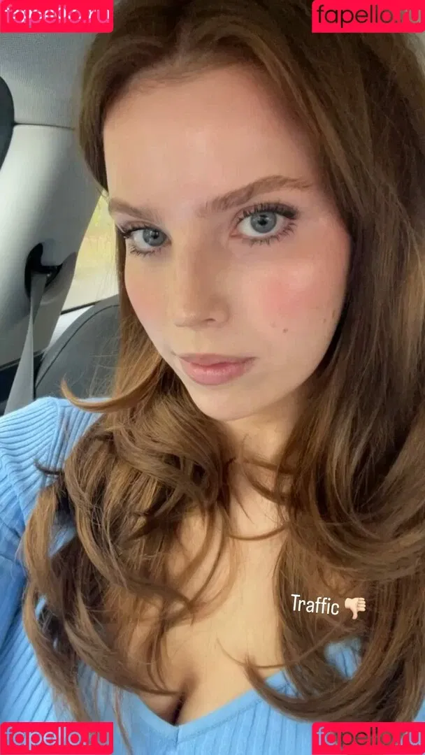 Emily Deyt-Aysage Onlyfans Photo Gallery 