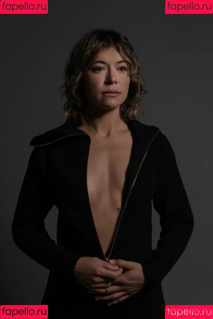 Tatiana Maslany Onlyfans Photo Gallery 