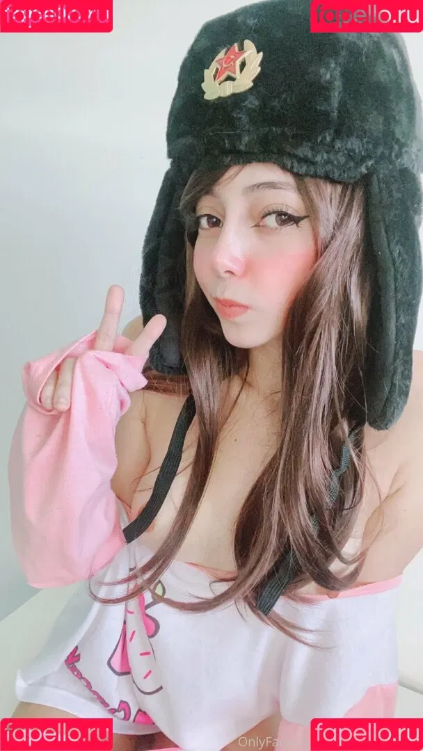 BabyCaroline Onlyfans Photo Gallery 