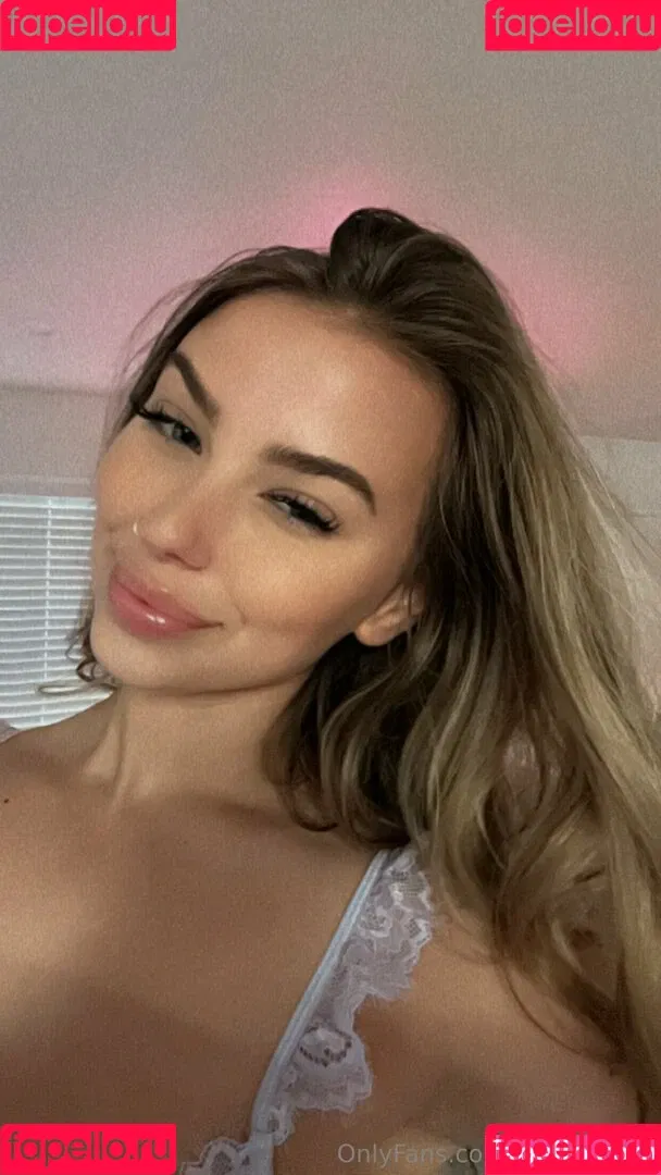 itssofiarose Onlyfans Photo Gallery 
