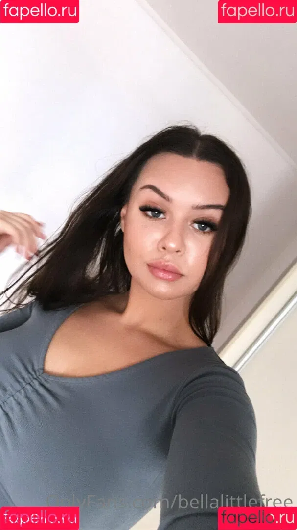 bellalittlefree22 Onlyfans Photo Gallery 