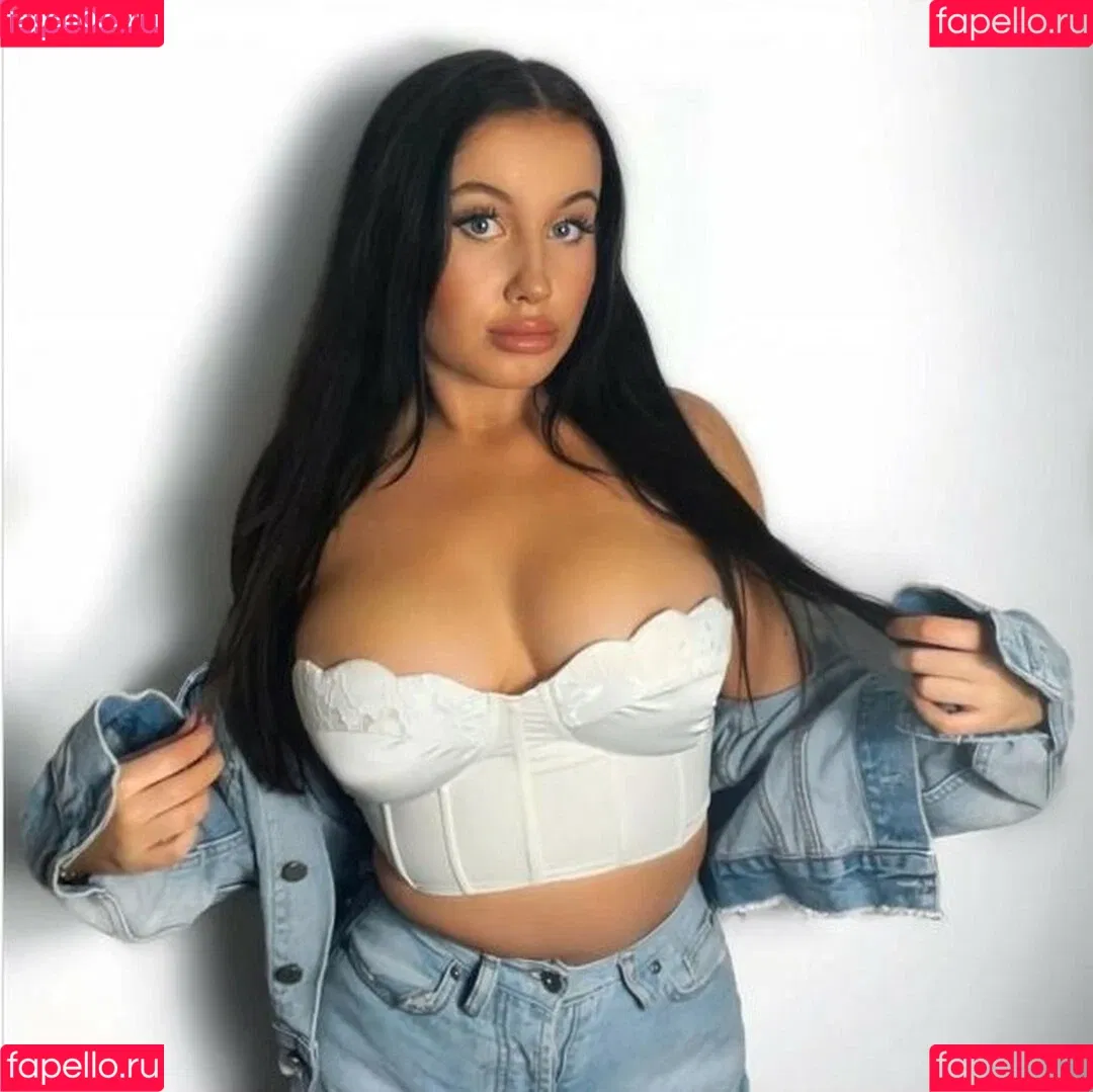 Kate Patterson Onlyfans Photo Gallery 
