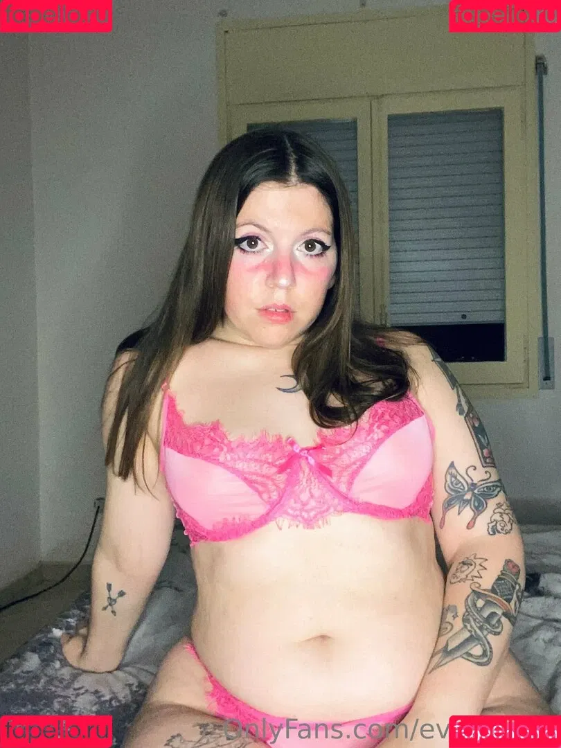 evvilmoon Onlyfans Photo Gallery 