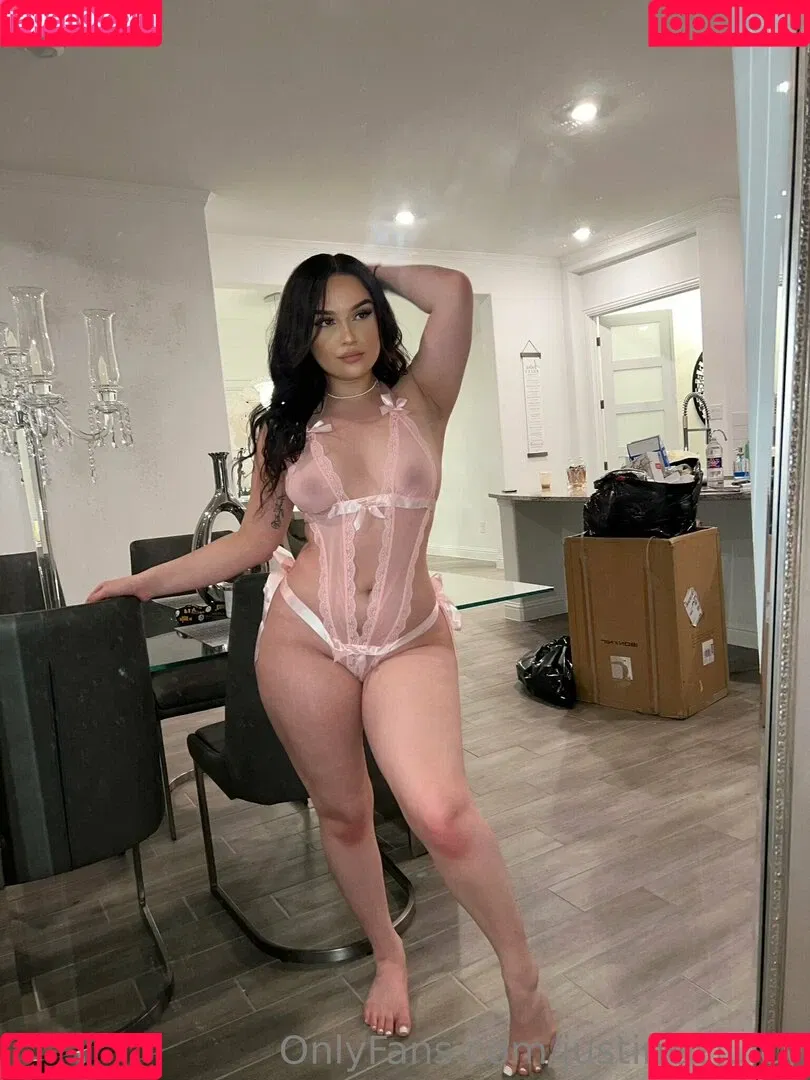 justine2juicy Onlyfans Photo Gallery 