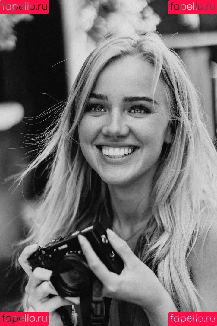 Eva Vlaardingerbroek Onlyfans Photo Gallery 