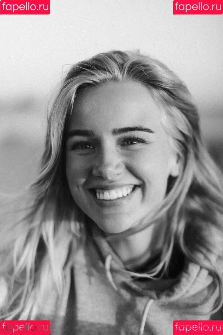 Eva Vlaardingerbroek Onlyfans Photo Gallery 