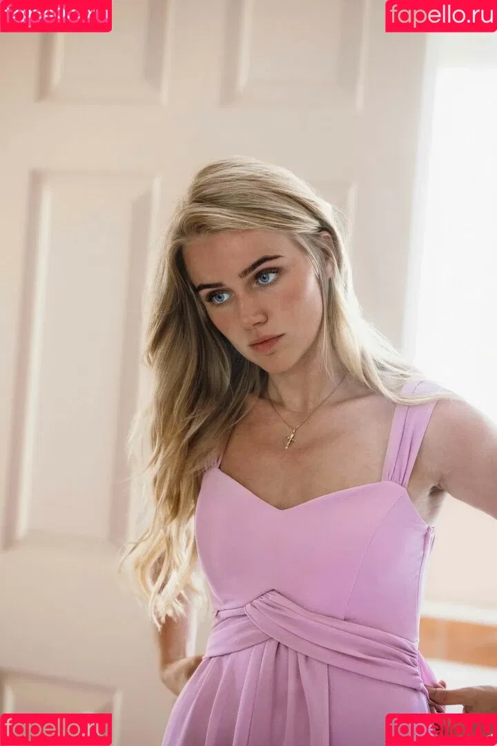 Eva Vlaardingerbroek Onlyfans Photo Gallery 