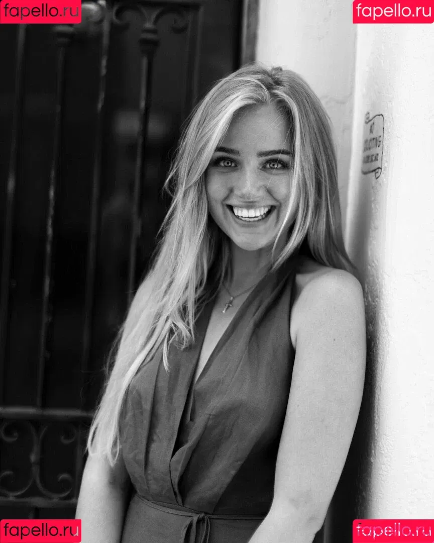 Eva Vlaardingerbroek Onlyfans Photo Gallery 
