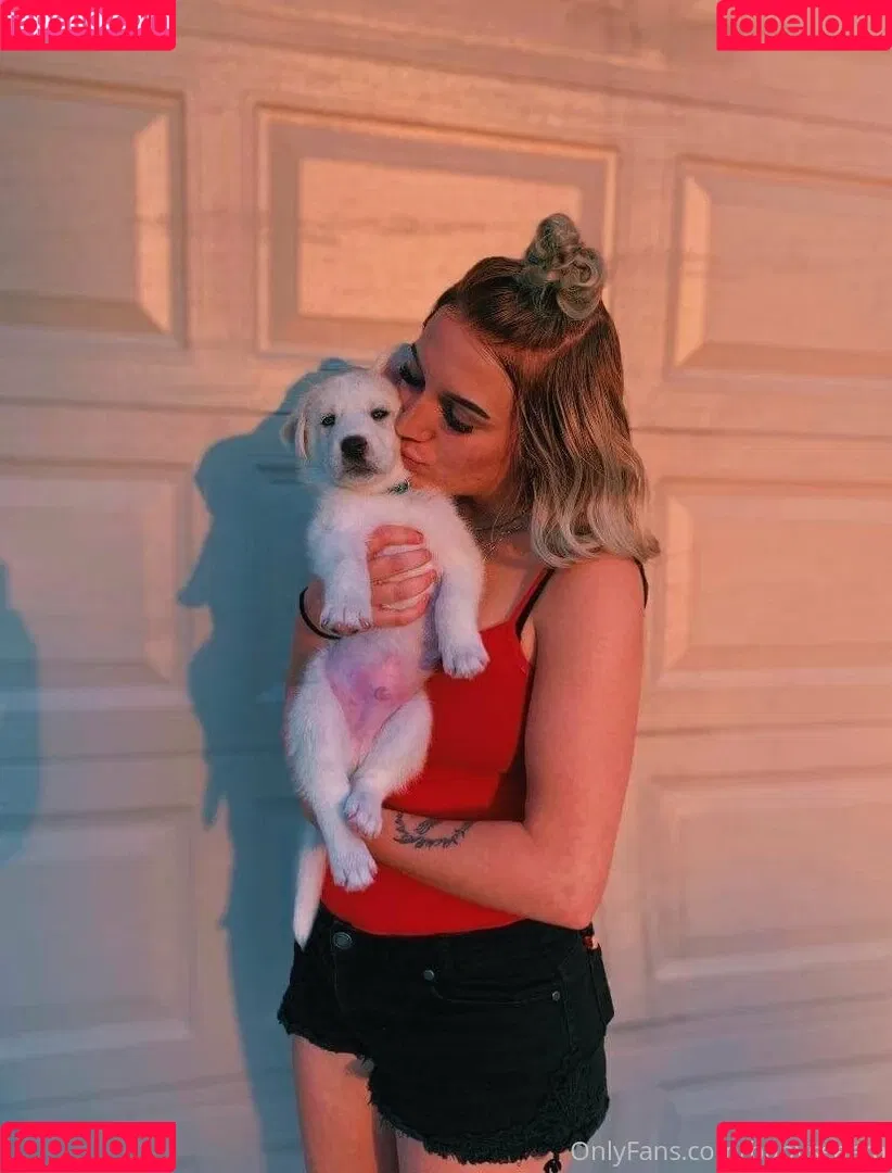 babysaraxoxo Onlyfans Photo Gallery 