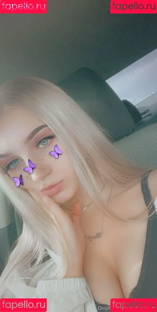 babysaraxoxo Onlyfans Photo Gallery 