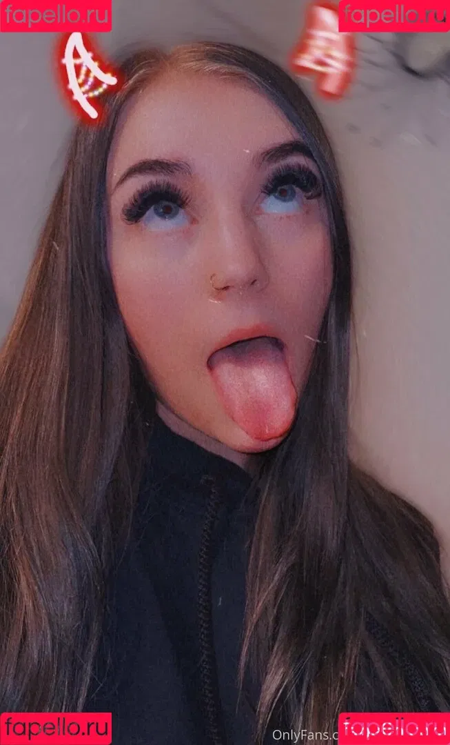 babysaraxoxo Onlyfans Photo Gallery 