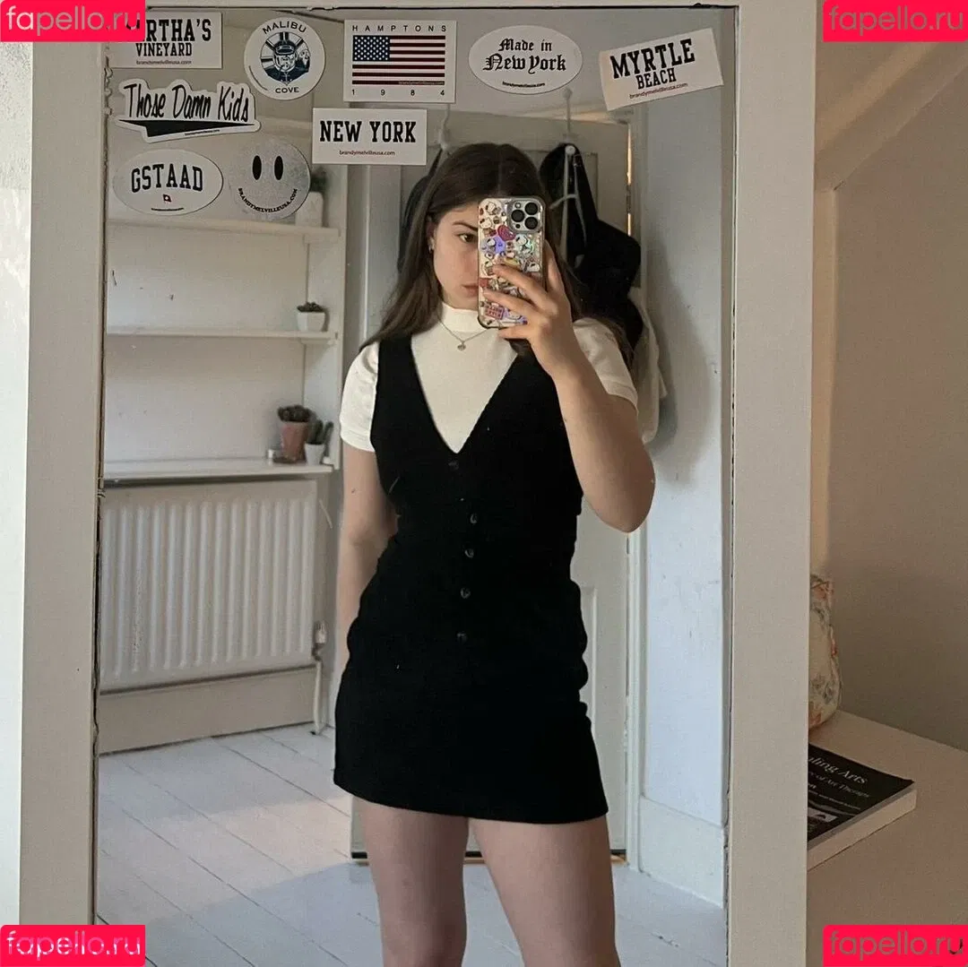 Freya Green Onlyfans Photo Gallery 