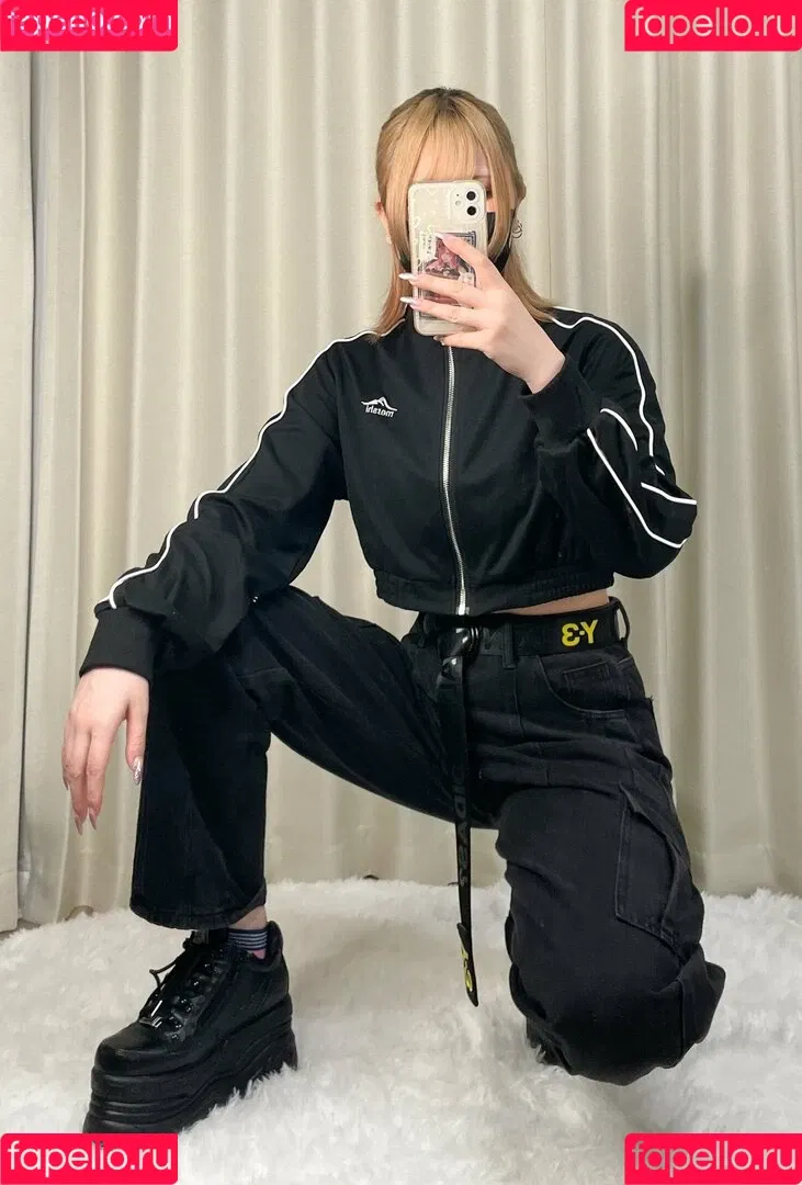 Fuyujiri Bonu Onlyfans Photo Gallery 