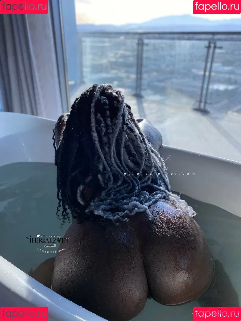 therealzoey Onlyfans Photo Gallery 