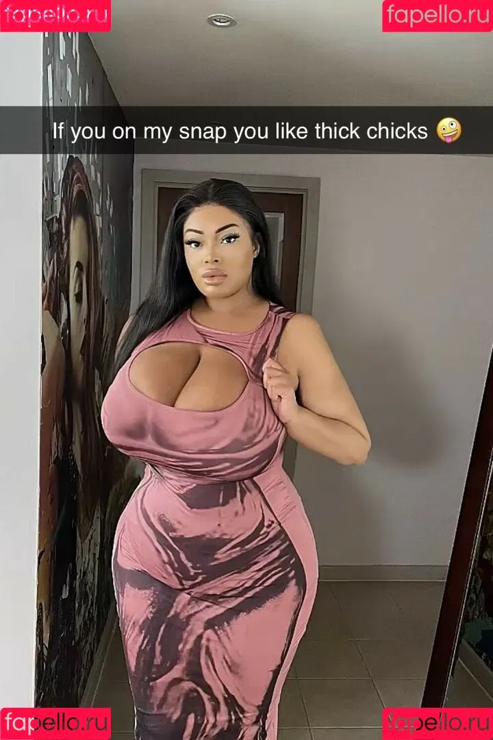 Yathbeauty Onlyfans Photo Gallery 