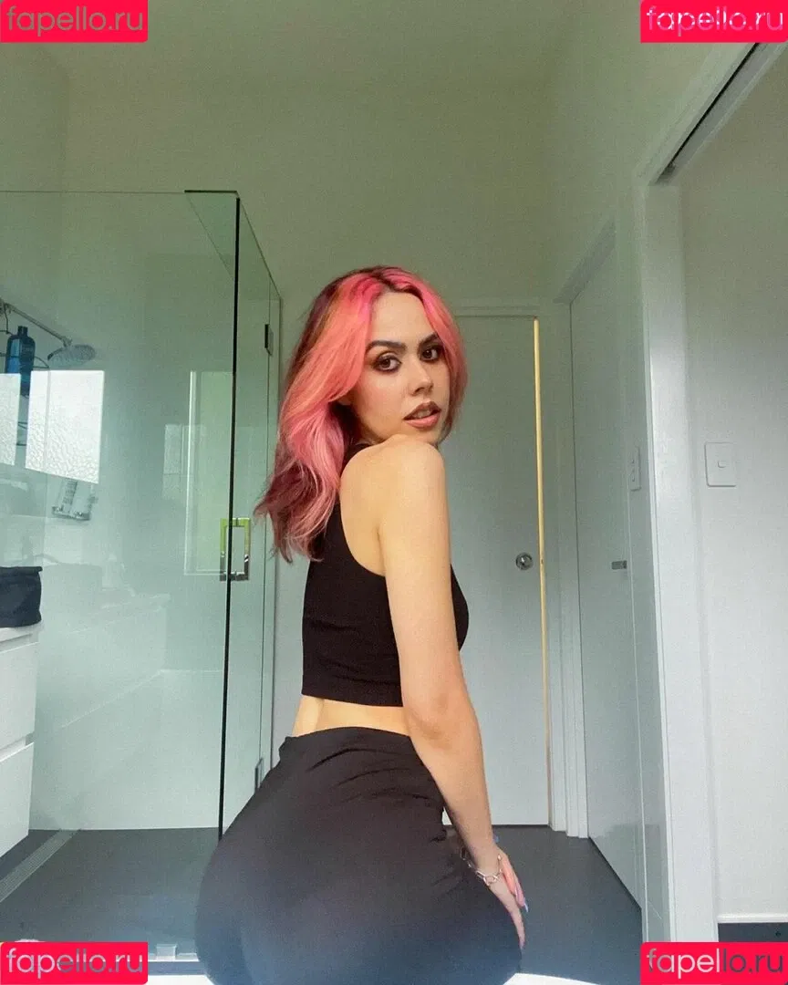 Mikaila Delgado Onlyfans Photo Gallery 