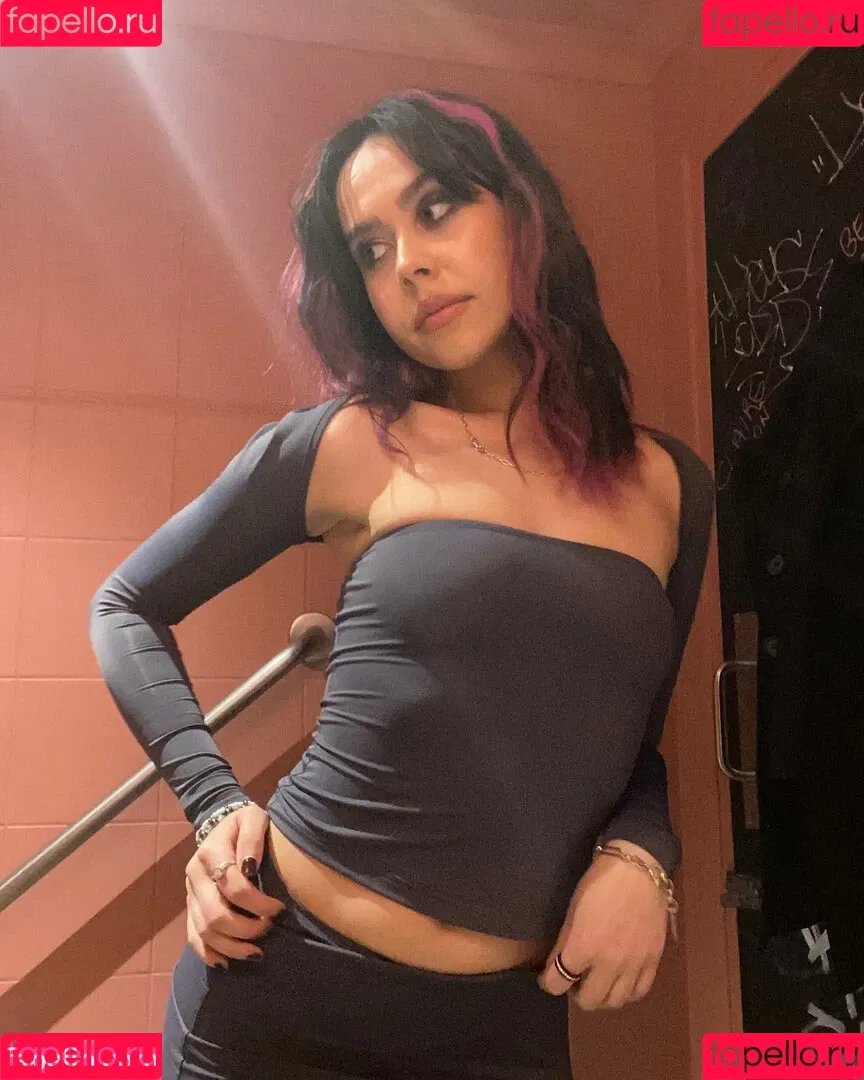 Mikaila Delgado Onlyfans Photo Gallery 