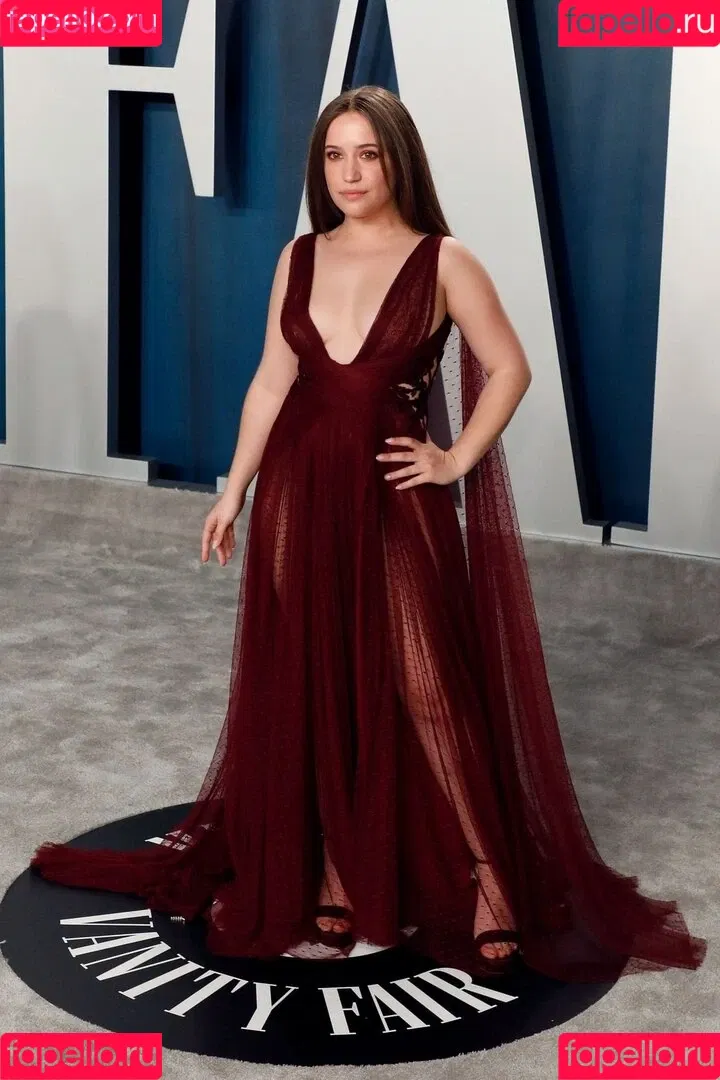 Gideon Adlon Onlyfans Photo Gallery 