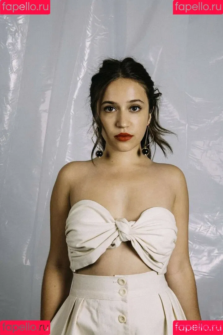 Gideon Adlon Onlyfans Photo Gallery 