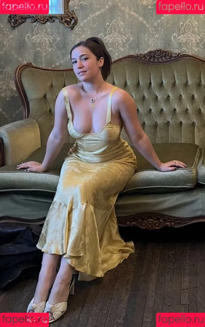 Gideon Adlon Onlyfans Photo Gallery 