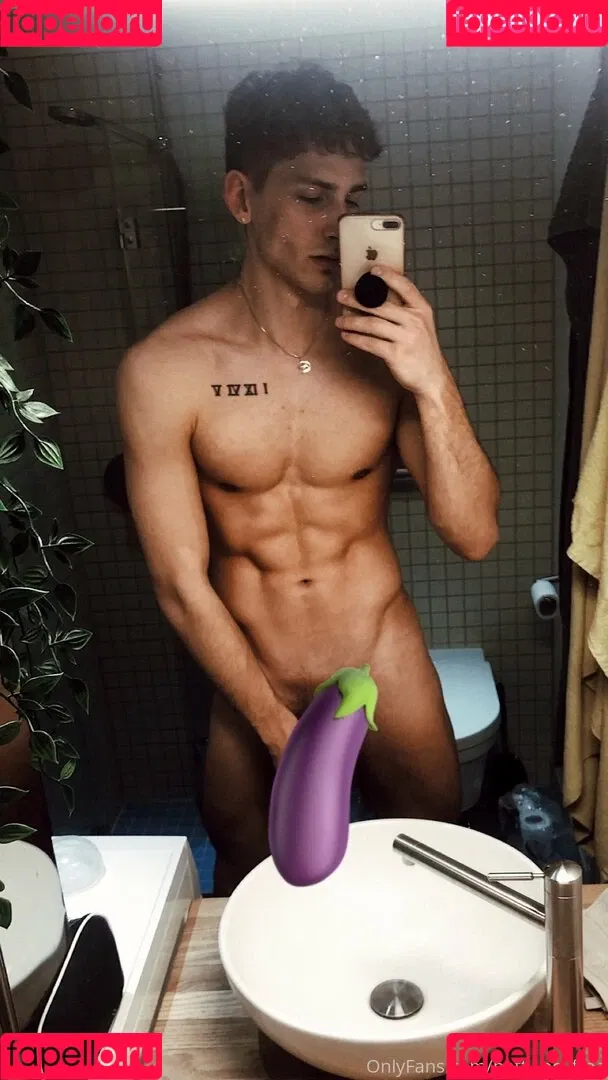battyboyfree Onlyfans Photo Gallery 