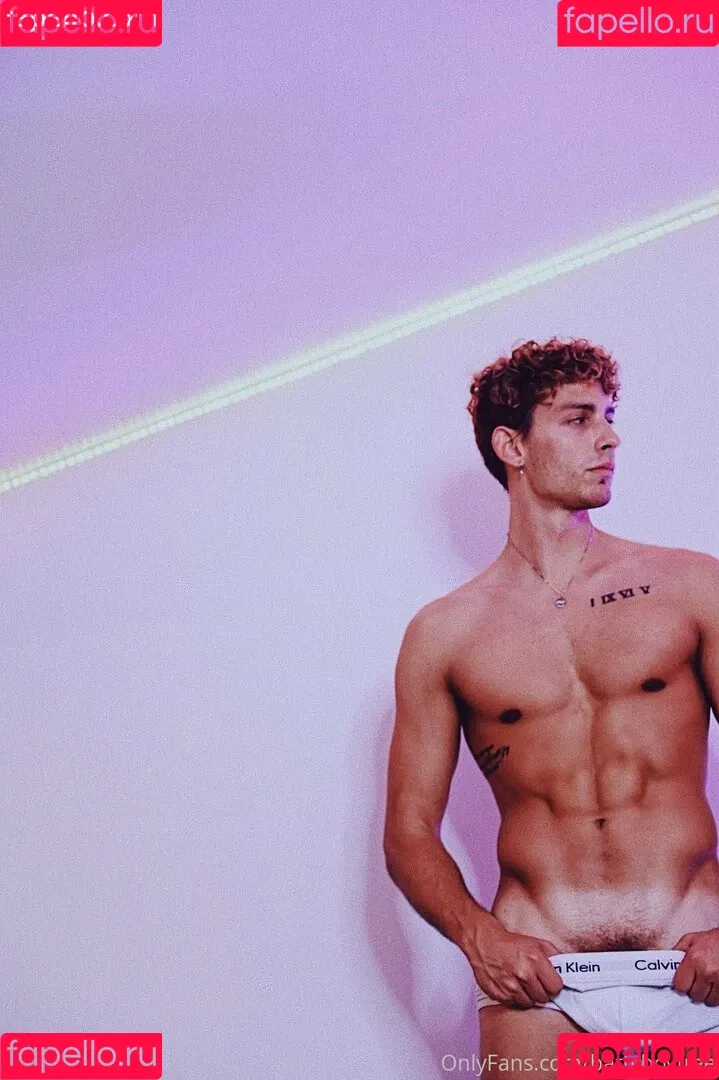 battyboyfree Onlyfans Photo Gallery 