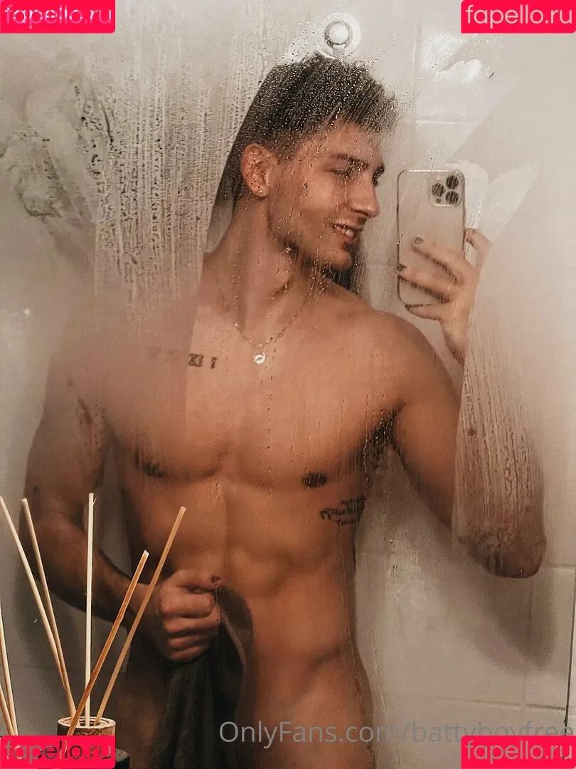 battyboyfree Onlyfans Photo Gallery 