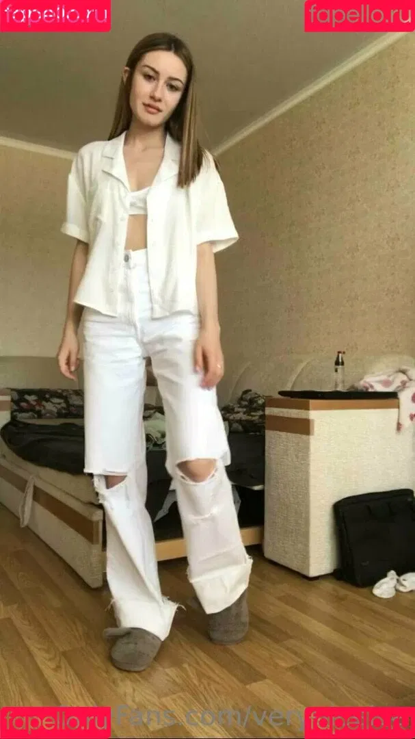 veryniceice Onlyfans Photo Gallery 