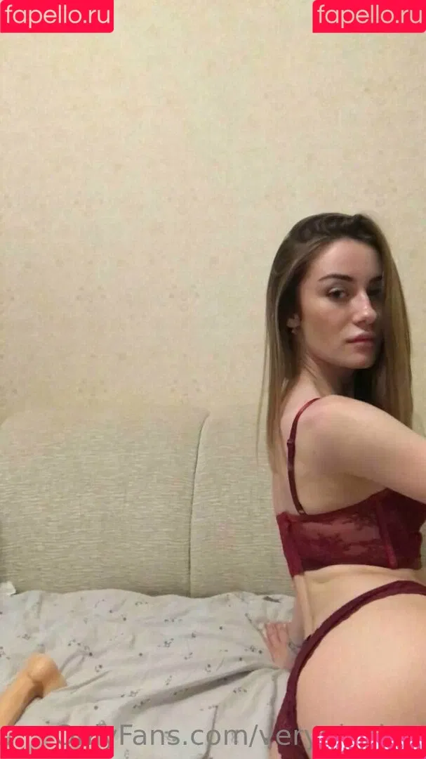 veryniceice Onlyfans Photo Gallery 