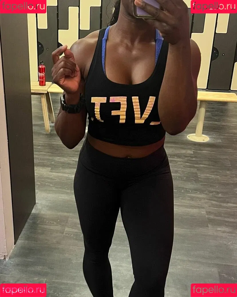 Terra Olivia VIP Onlyfans Photo Gallery 