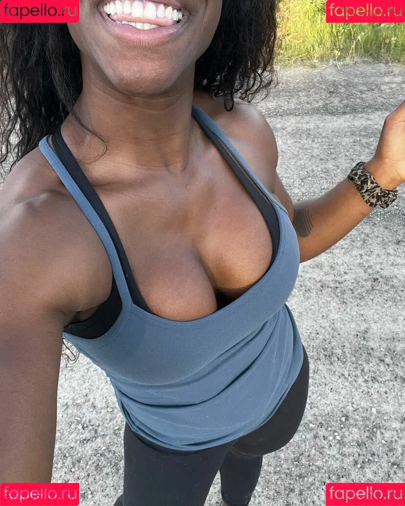 Terra Olivia VIP Onlyfans Photo Gallery 