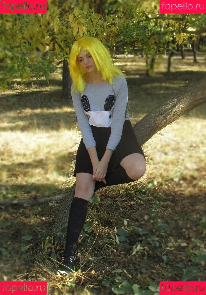 Mari_Aisu Onlyfans Photo Gallery 