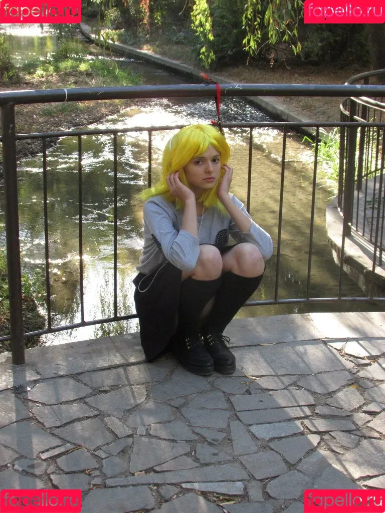 Mari_Aisu Onlyfans Photo Gallery 