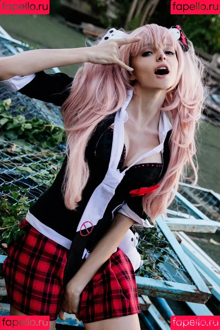 Mari_Aisu Onlyfans Photo Gallery 