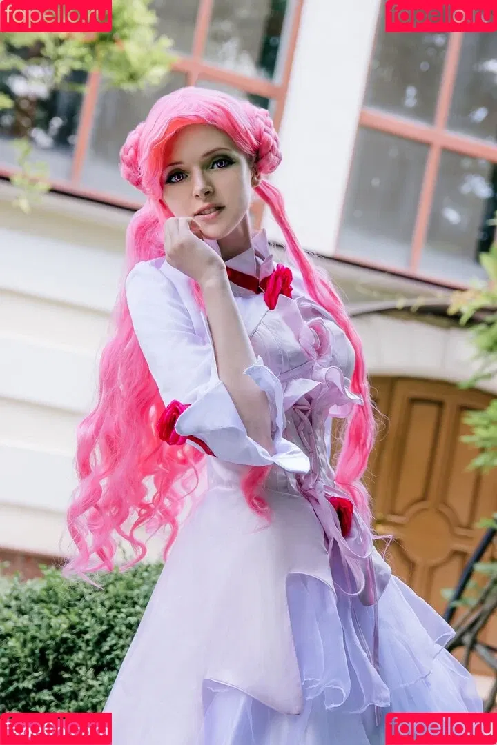 Mari_Aisu Onlyfans Photo Gallery 
