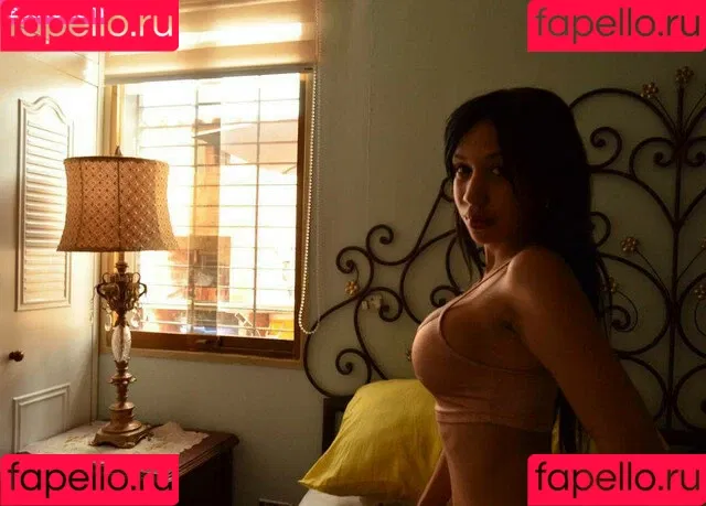 Ginnadlg Onlyfans Photo Gallery 