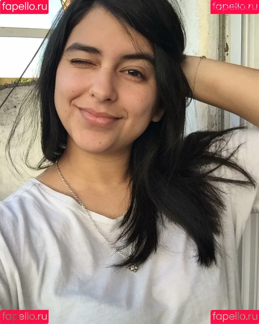Clara Gonz Onlyfans Photo Gallery 